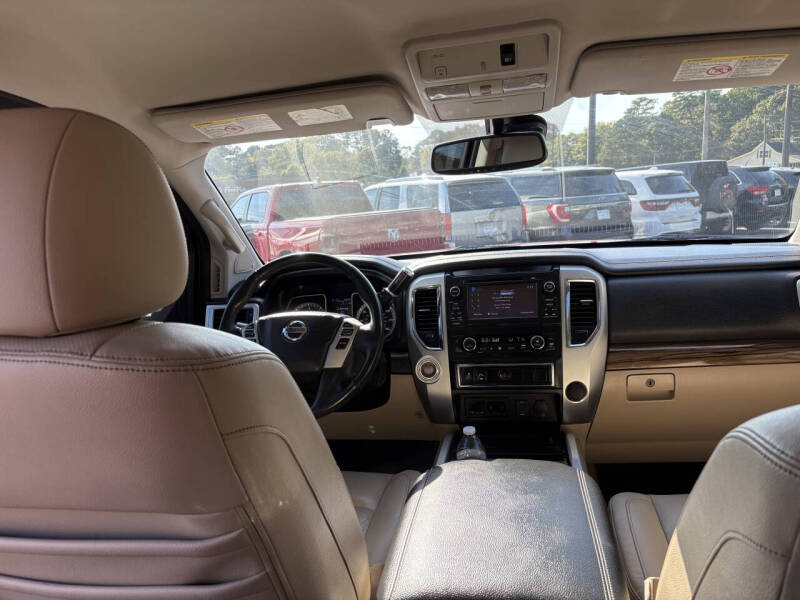 2016 Nissan Titan XD SL