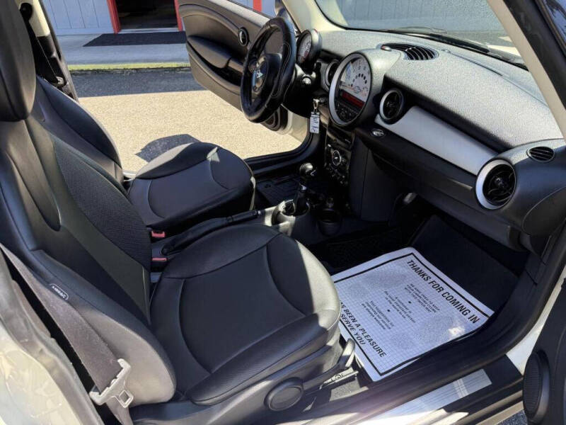 2013 MINI Hardtop Cooper
