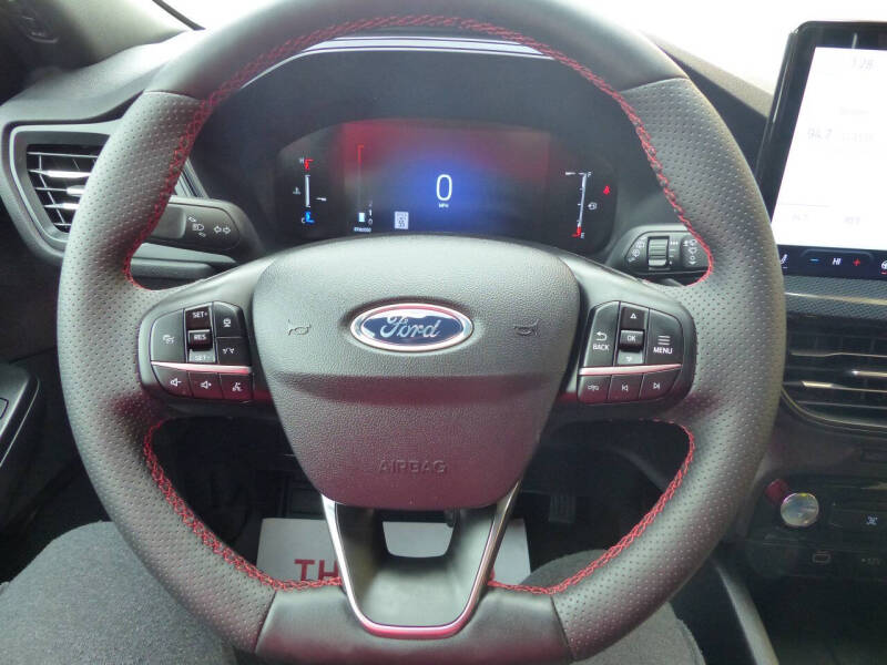 2025 Ford Escape ST-Line