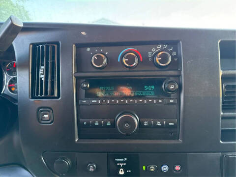2019 GMC Savana 2500