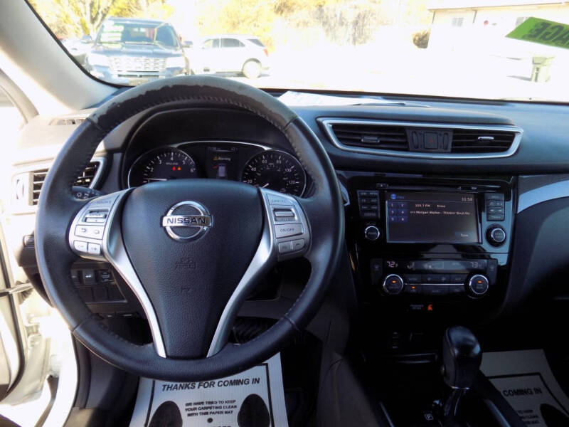 2015 Nissan Rogue SL