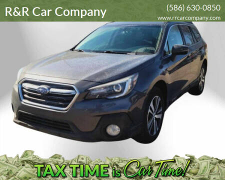 2019 Subaru Outback for sale at R&R Car Company in Mount Clemens MI