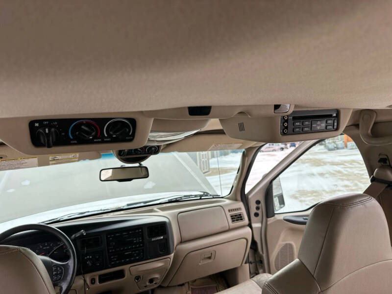 2005 Ford Excursion Limited