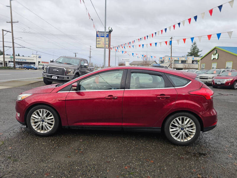 2017 Ford Focus Titanium