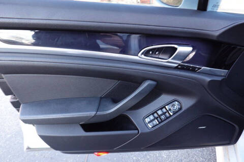 2013 Porsche Panamera