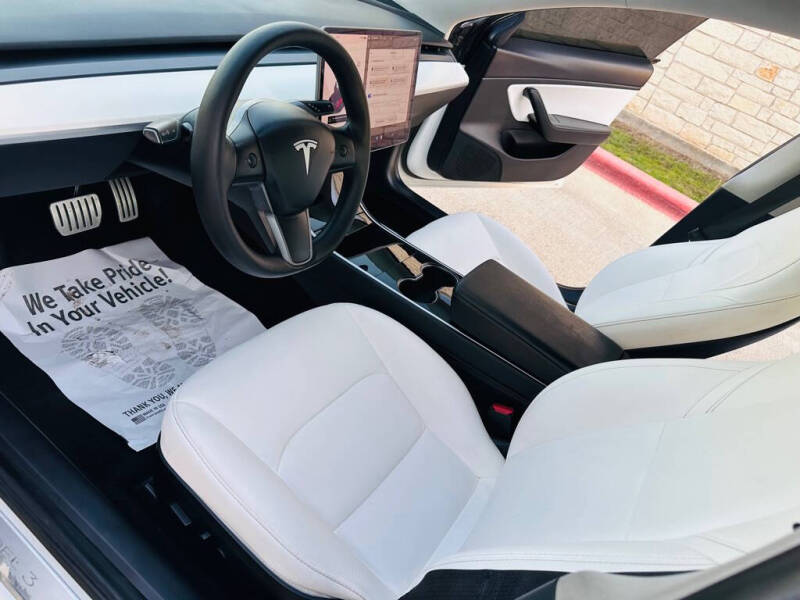 2020 Tesla Model 3 Performance