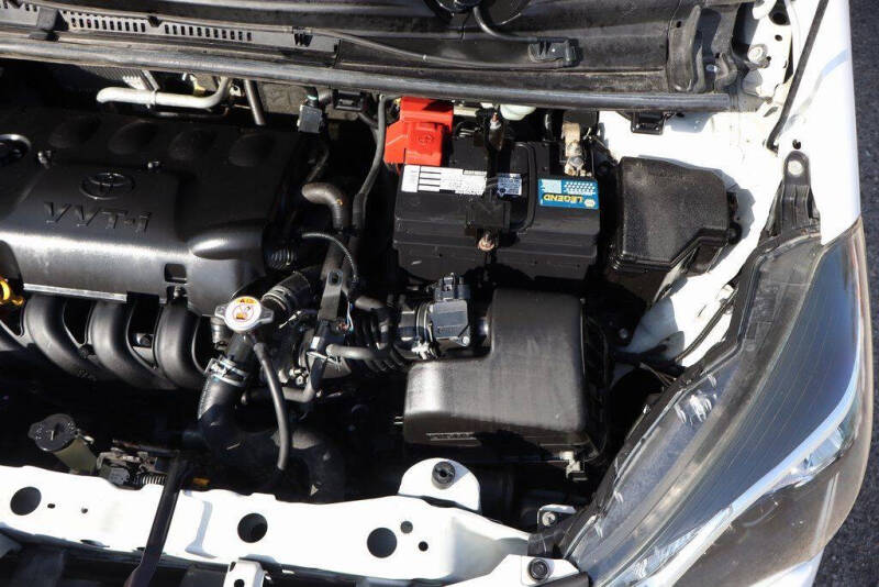 2018 Toyota Yaris 3-Door LE