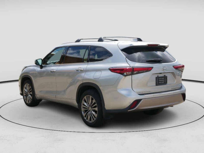 2020 Toyota Highlander Platinum
