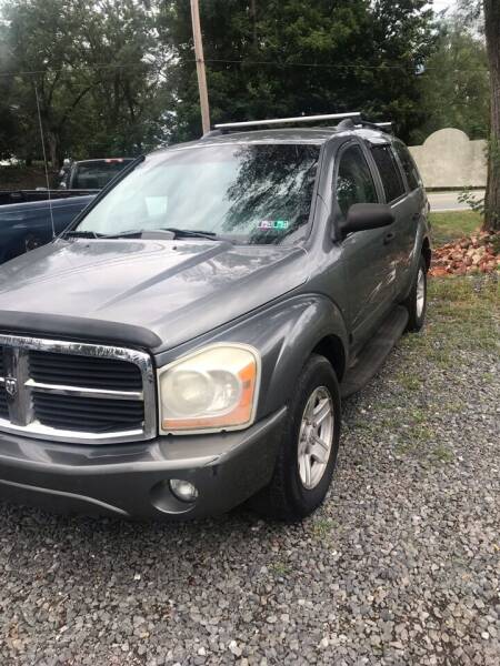 2006 Dodge Durango for sale at PREOWNED CAR STORE in Bunker Hill WV