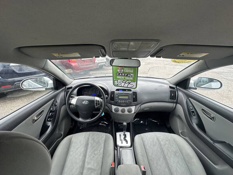 2010 Hyundai Elantra Blue