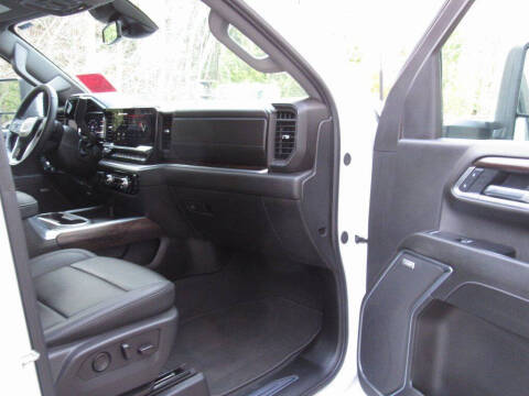2025 GMC Sierra 2500HD