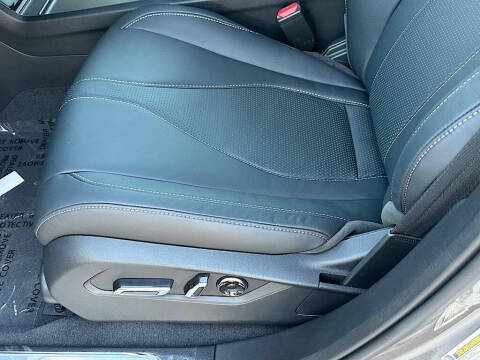 2025 Acura RDX SH-AWD w/Tech