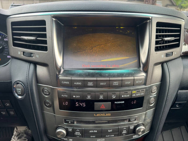 2011 Lexus LX 570