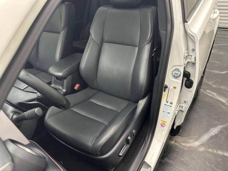 2017 Toyota RAV4 SE