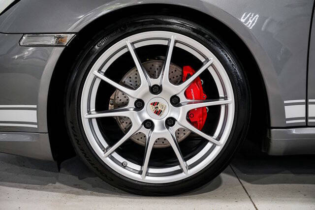 2012 Porsche Cayman R