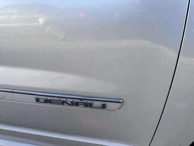 2014 GMC Acadia Denali