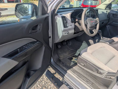 2021 GMC Canyon Elevation Standard
