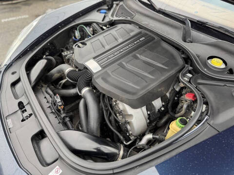 2015 Porsche Panamera 4S Executive