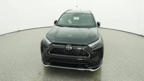 2025 Toyota RAV4 Plug-in Hybrid SE