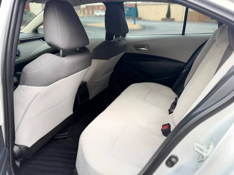 2020 Toyota Corolla LE