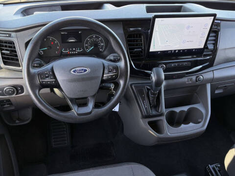 2023 Ford Transit 350 XLT