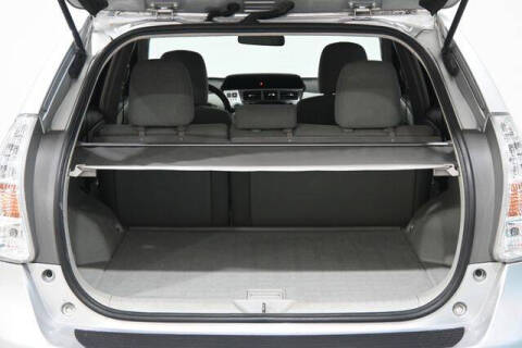 2013 Toyota Prius v Three