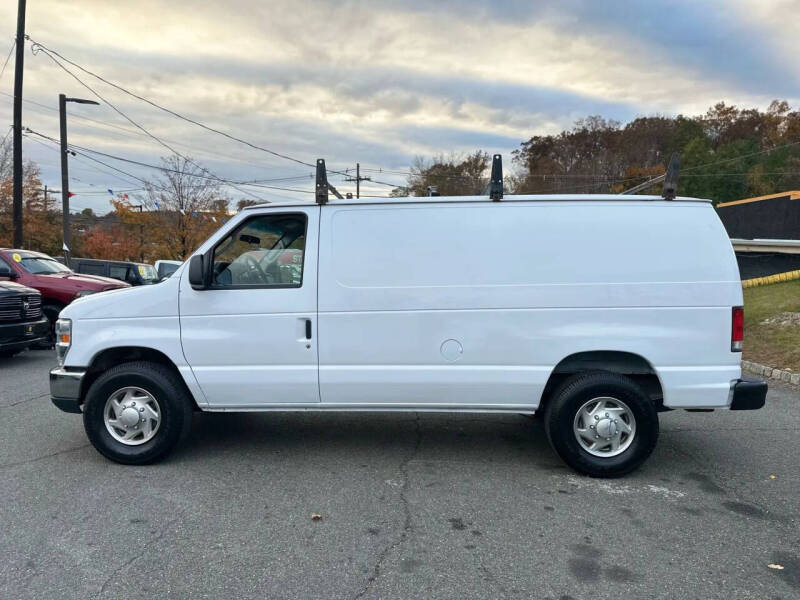 2014 Ford E-Series E-250