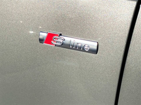 2021 Audi Q3 quattro S line Premium 45 TFSI