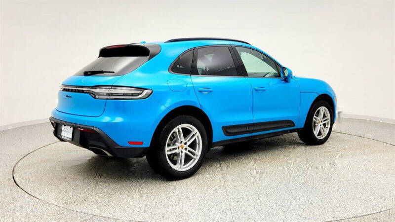 2022 Porsche Macan