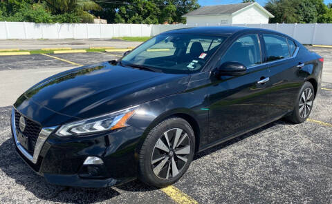2019 Nissan Altima for sale at 730 AUTO in Hollywood FL