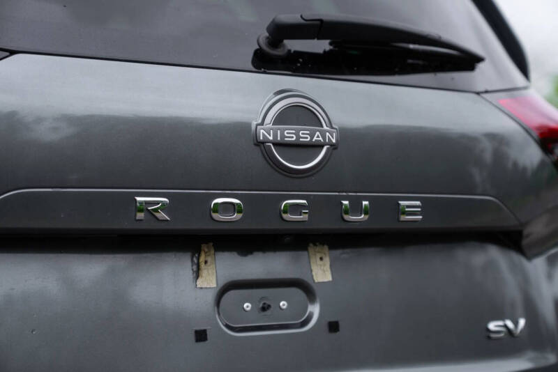 2023 Nissan Rogue SV