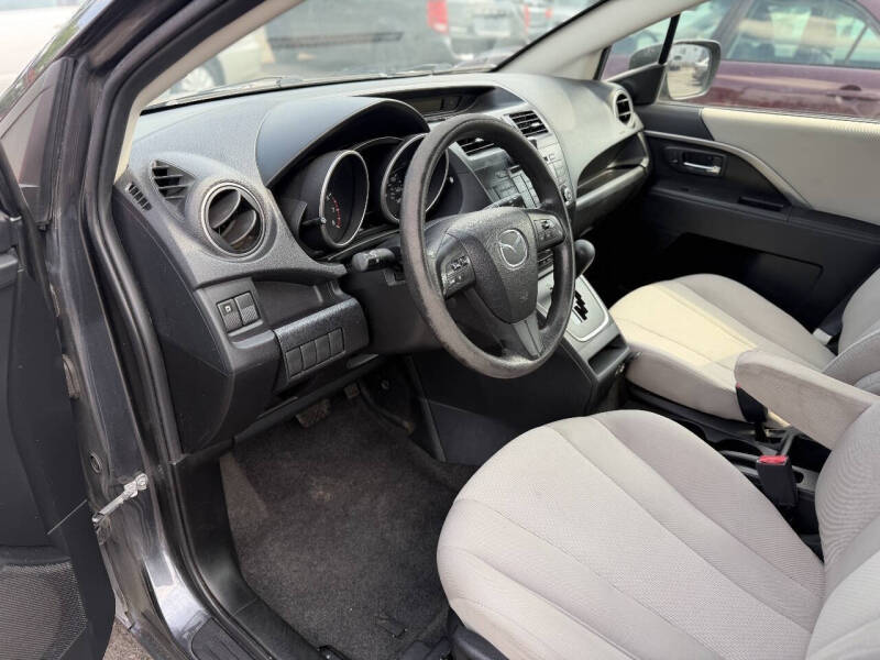 2015 Mazda MAZDA5 Sport