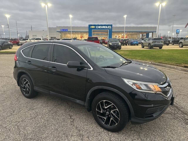 Used 2016 Honda CR-V SE with VIN 5J6RM4H43GL016738 for sale in Bloomington, IL