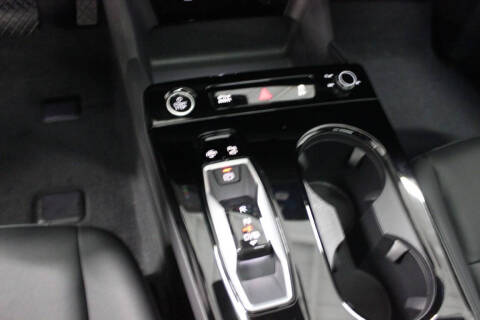 2025 Audi Q6 e-tron Premium