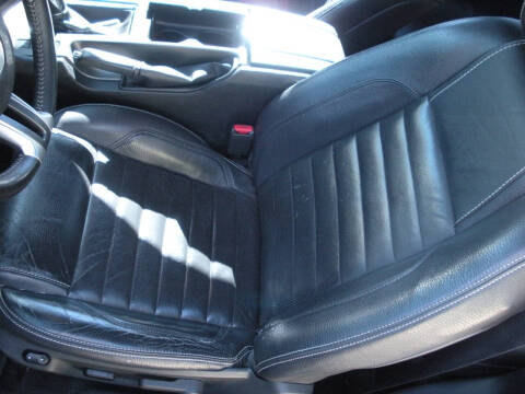 2012 Ford Mustang V6