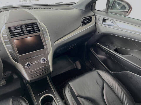 2017 Lincoln MKC Select