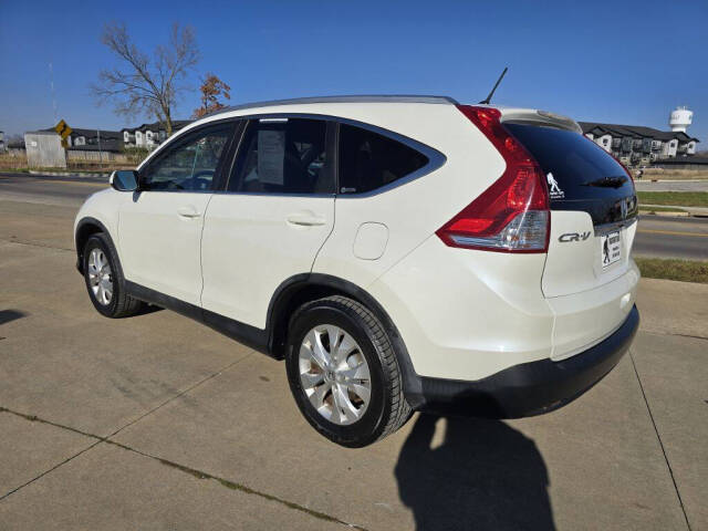 2012 Honda CR-V for sale at Bigfoot Auto in Hiawatha, IA