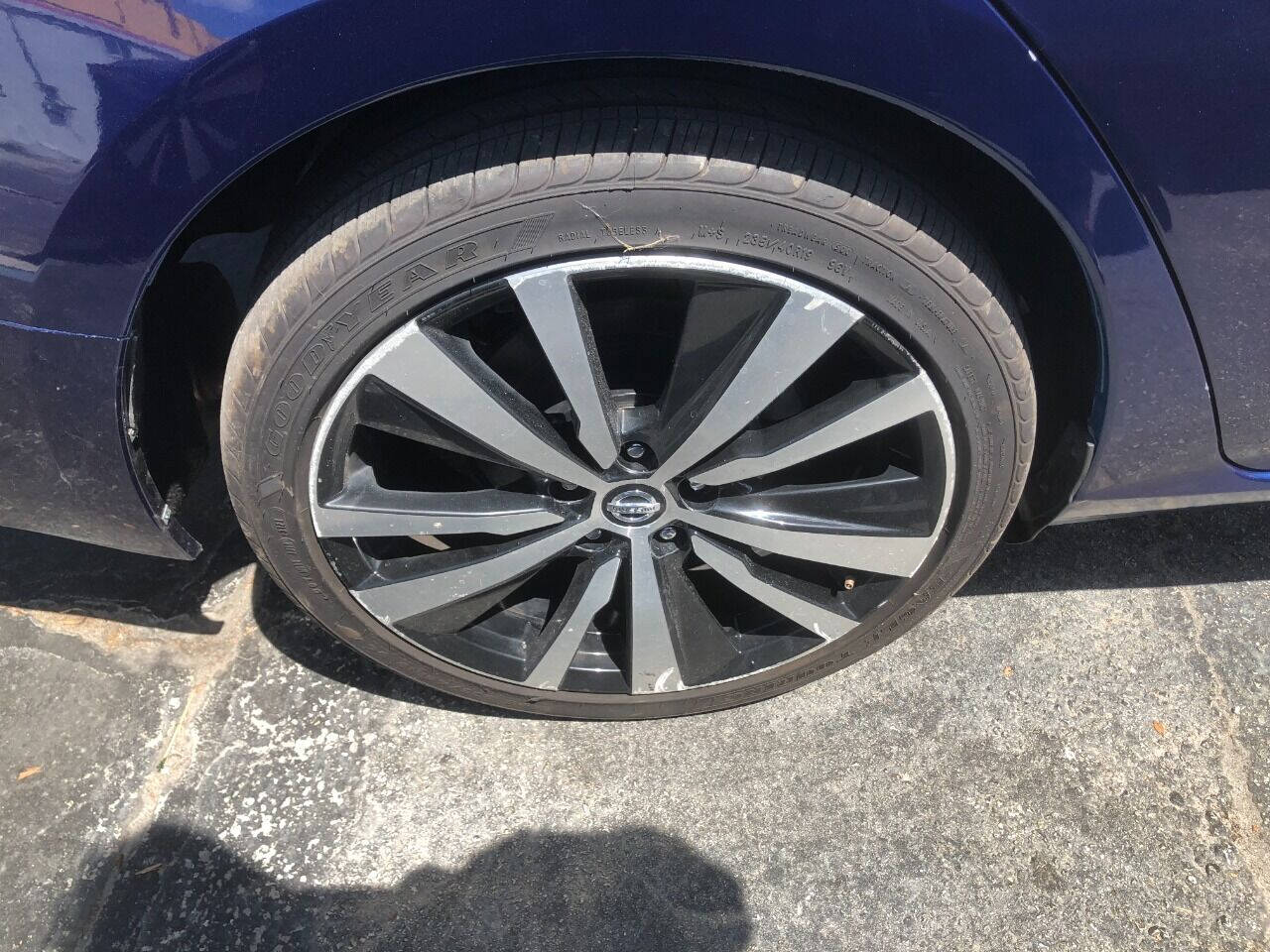 2020 Nissan Altima Sedan - $17,500