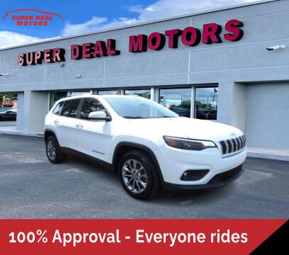 2019 Jeep Cherokee for sale at SUPER DEAL MOTORS in Hollywood FL