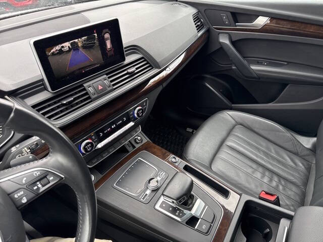 2020 Audi Q5 quattro Premium Plus 45 TFSI