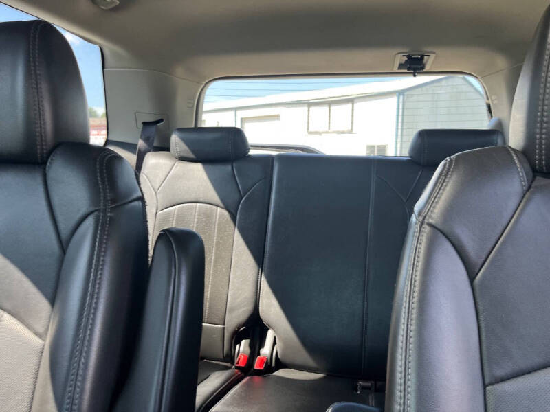 2013 GMC Acadia Denali