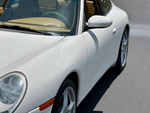 2004 Porsche 911 Carrera