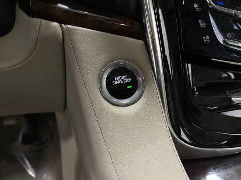 2016 Cadillac Escalade Luxury Collection