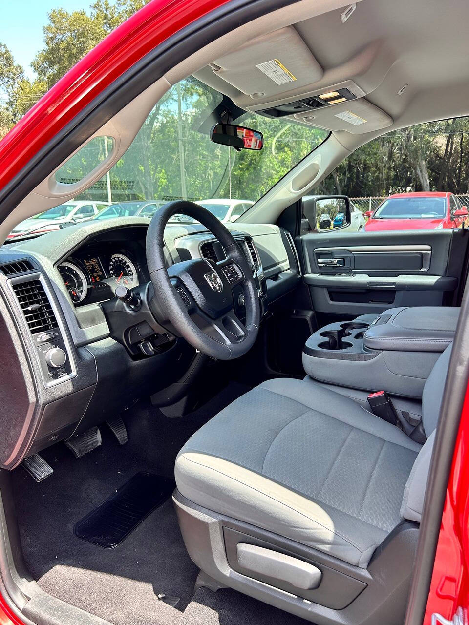 2018 Ram 1500 for sale at GRACELAND AUTO LLC in Thonotosassa, FL