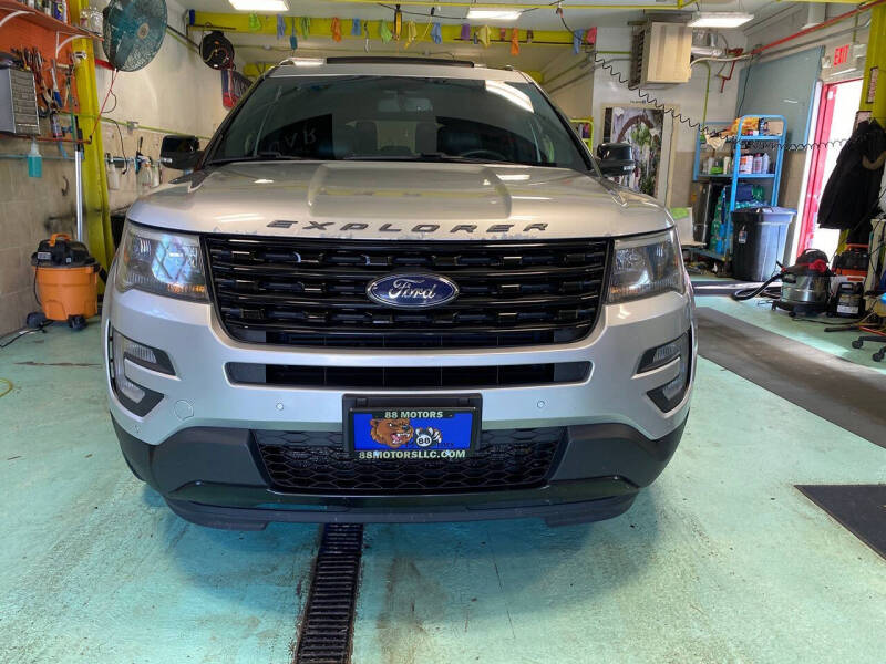 2016 Ford Explorer Sport