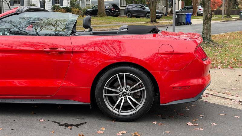 2017 Ford Mustang EcoBoost Premium