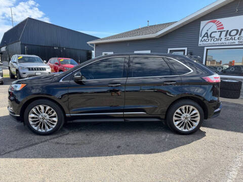 2020 Ford Edge Titanium