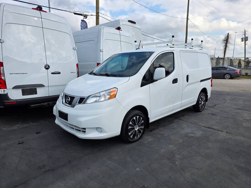 2017 Nissan NV200