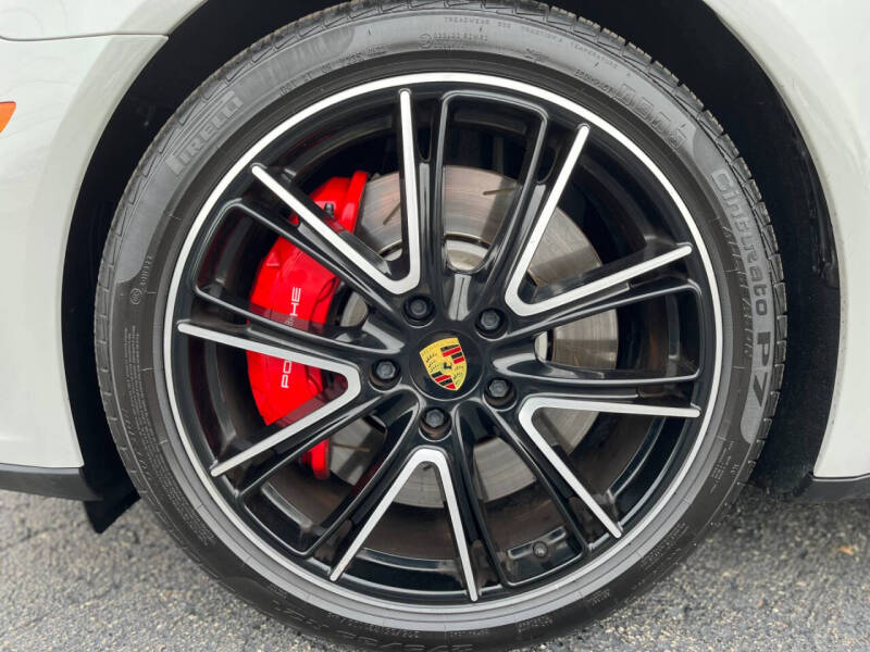 2018 Porsche Panamera Turbo