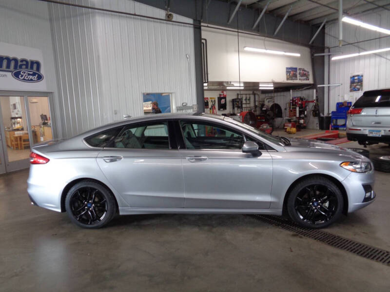 Used 2020 Ford Fusion SE with VIN 3FA6P0HD8LR111905 for sale in Luverne, MN